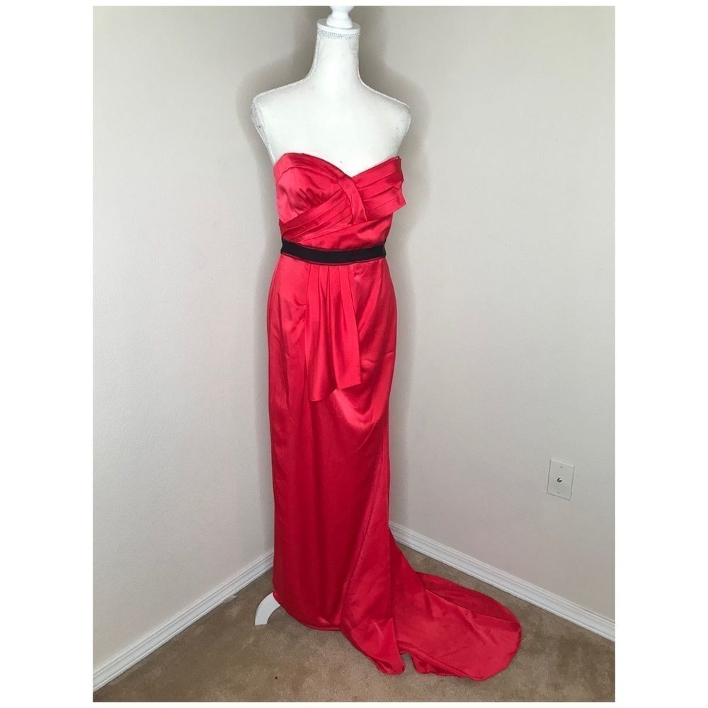 Bcbg‎ red gown strapless with train